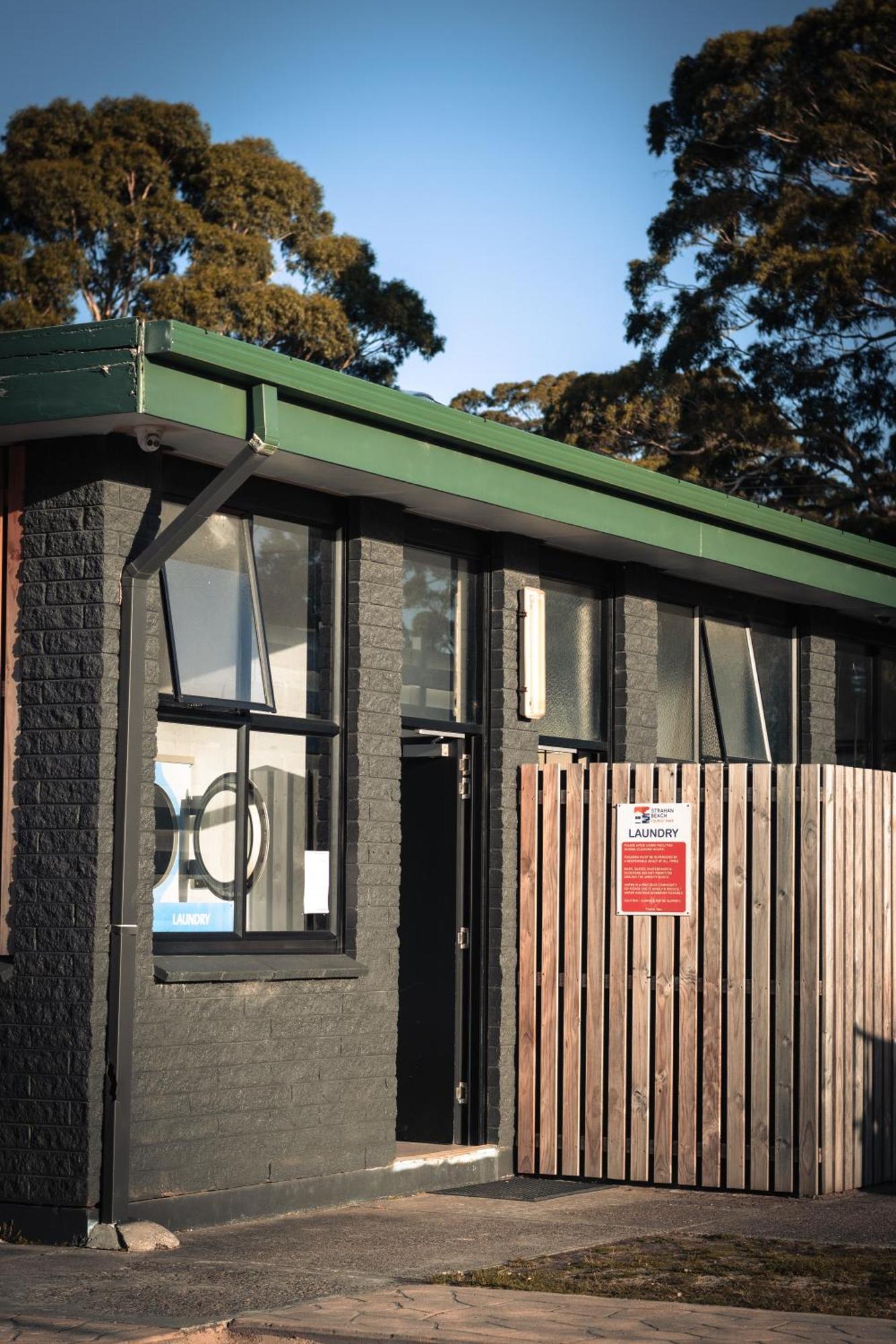Strahan Beach Tourist Park Exterior foto