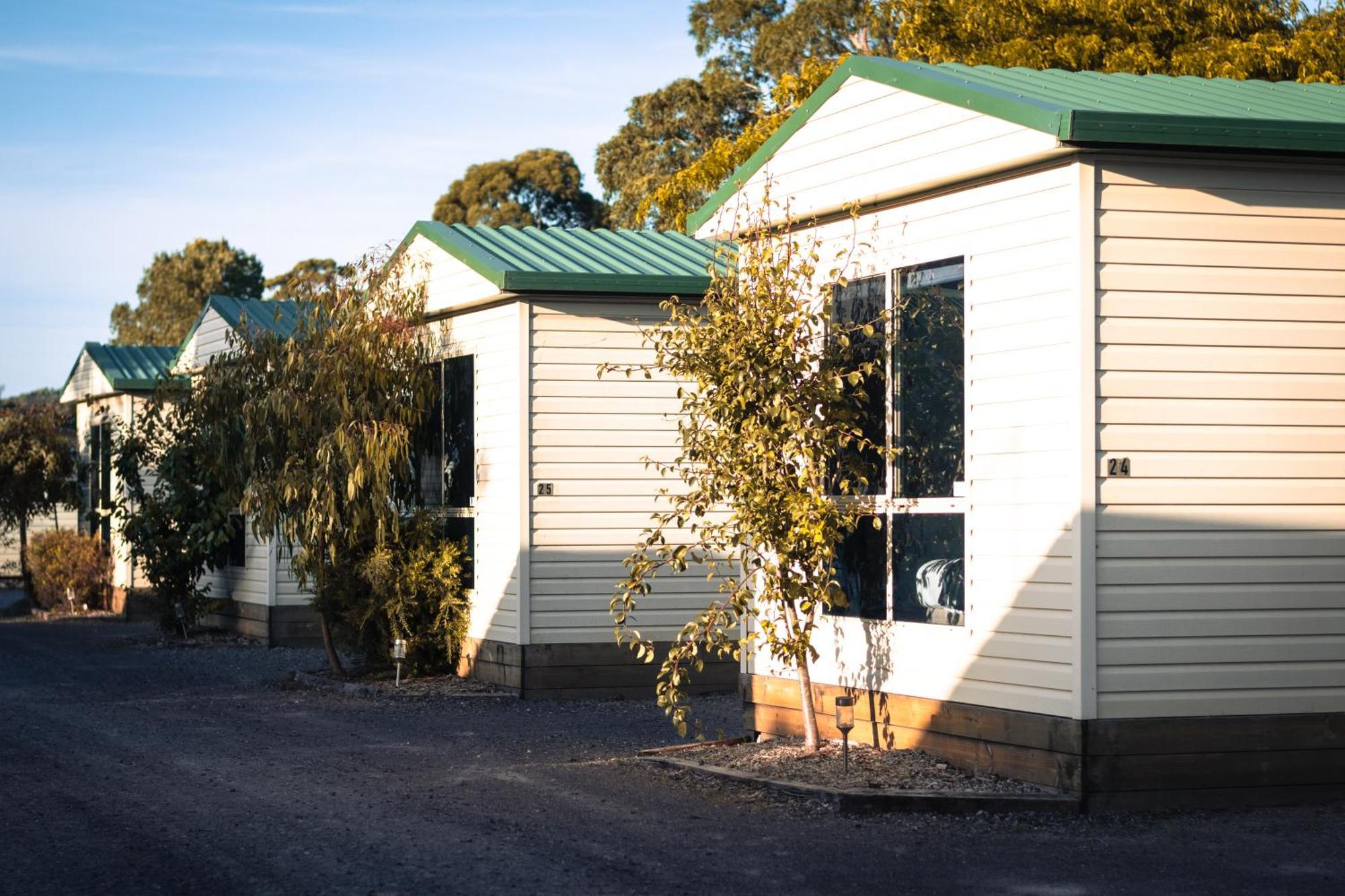 Strahan Beach Tourist Park Exterior foto